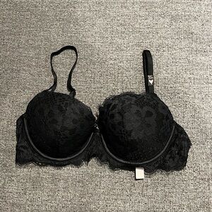 VICTORIA SECRET DREAM ANGELS LACE CUP DEMI BRA